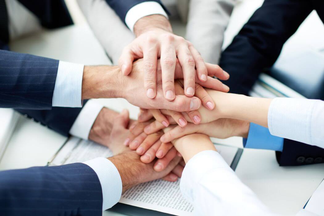 defining-a-companys-vision-mission-goals-and-values-statements-thumb.jpg